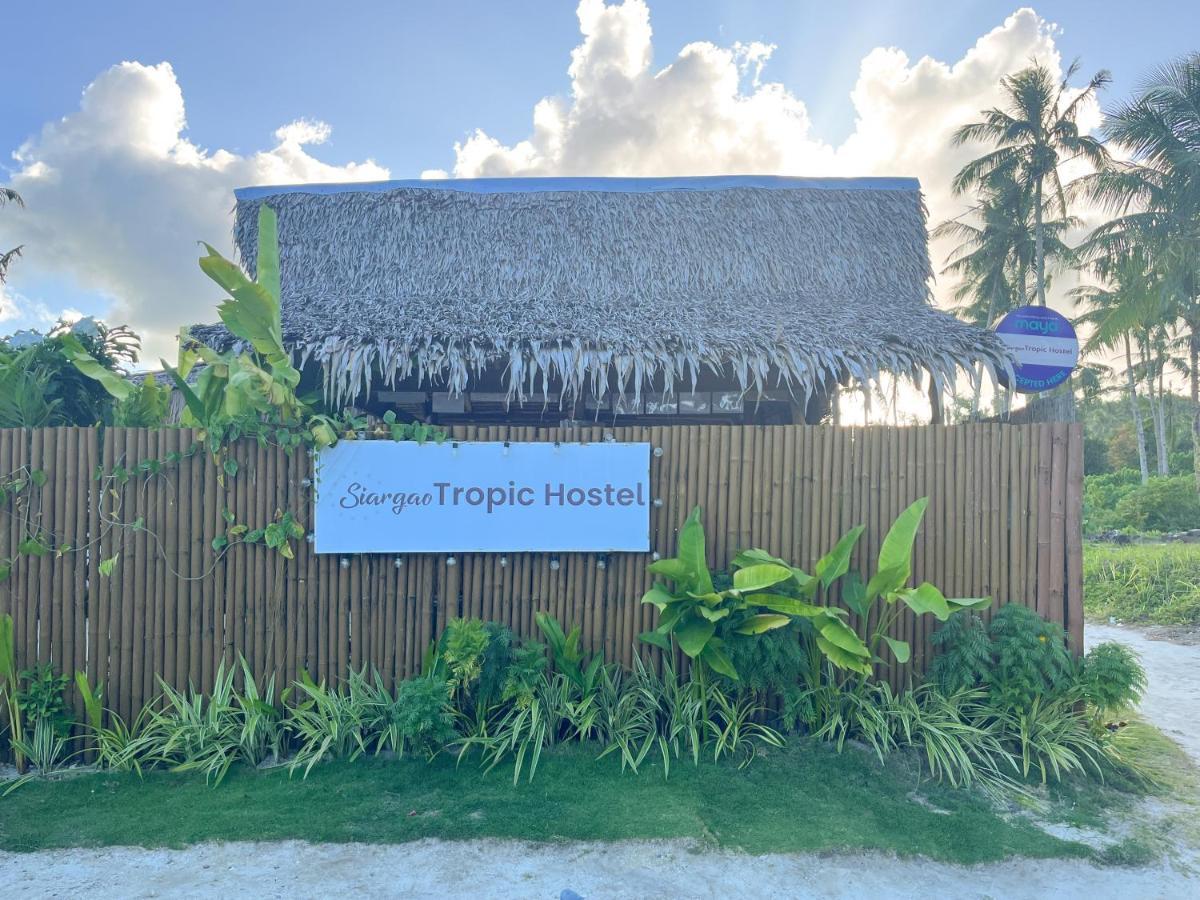 Siargao Tropic Hostel ゼネラル・ルナ エクステリア 写真